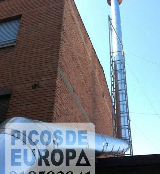 Chimeneas Picos de Europa - Tubos de chimenea con estructura metálica