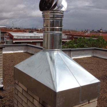 Chimeneas Picos de Europa - Soluciones de extracción shunt de olores de cocinas y baños en edificios